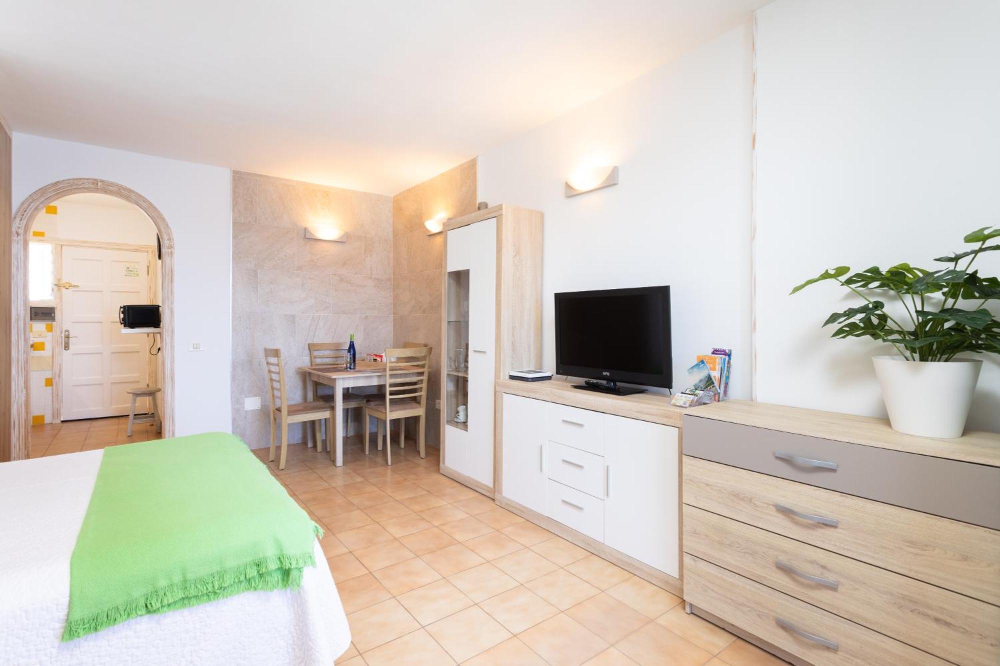 Cozy Seafront Studio With Balcony & Ocean Views San Marcos  Esterno foto