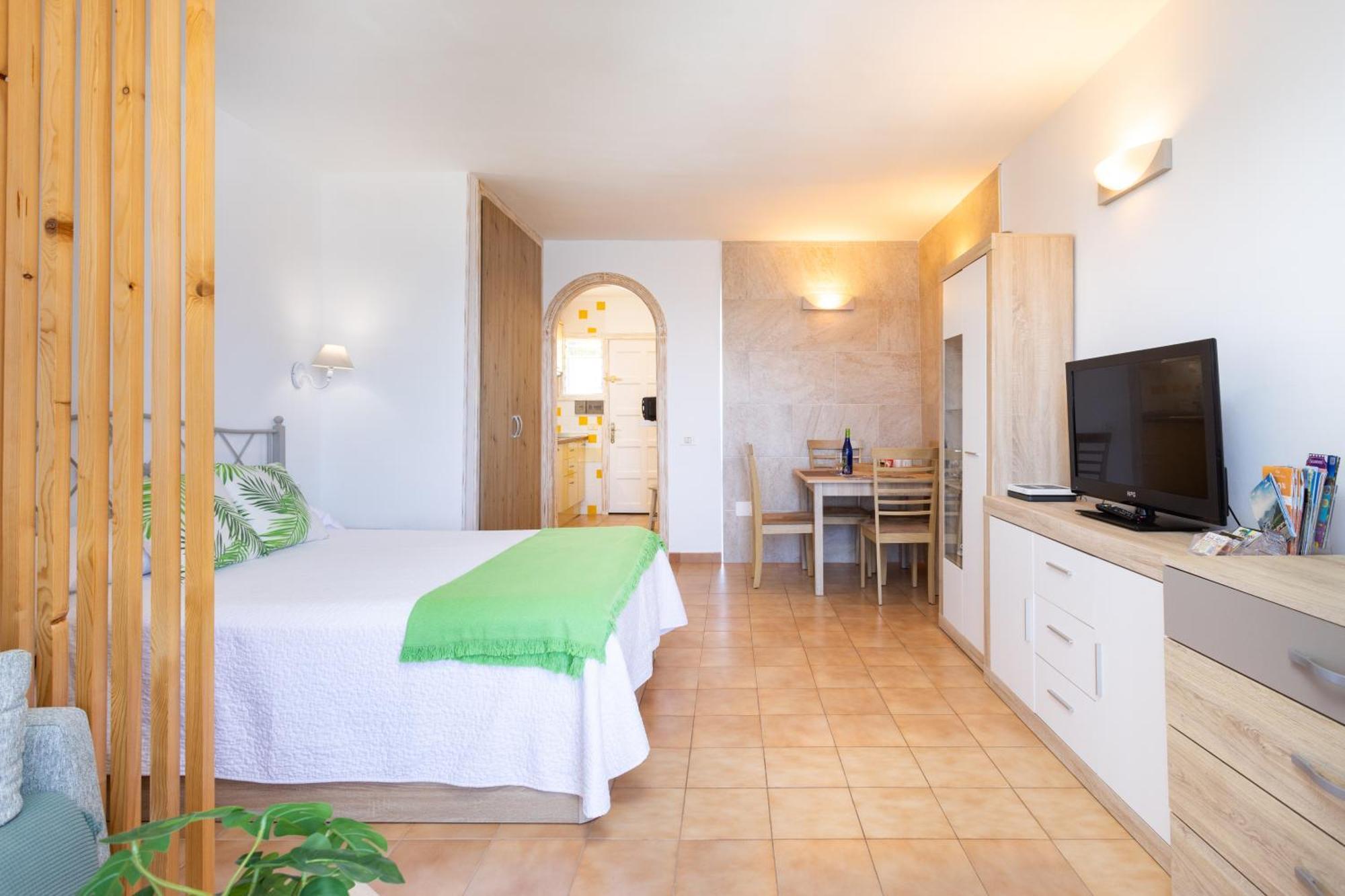 Cozy Seafront Studio With Balcony & Ocean Views San Marcos  Esterno foto