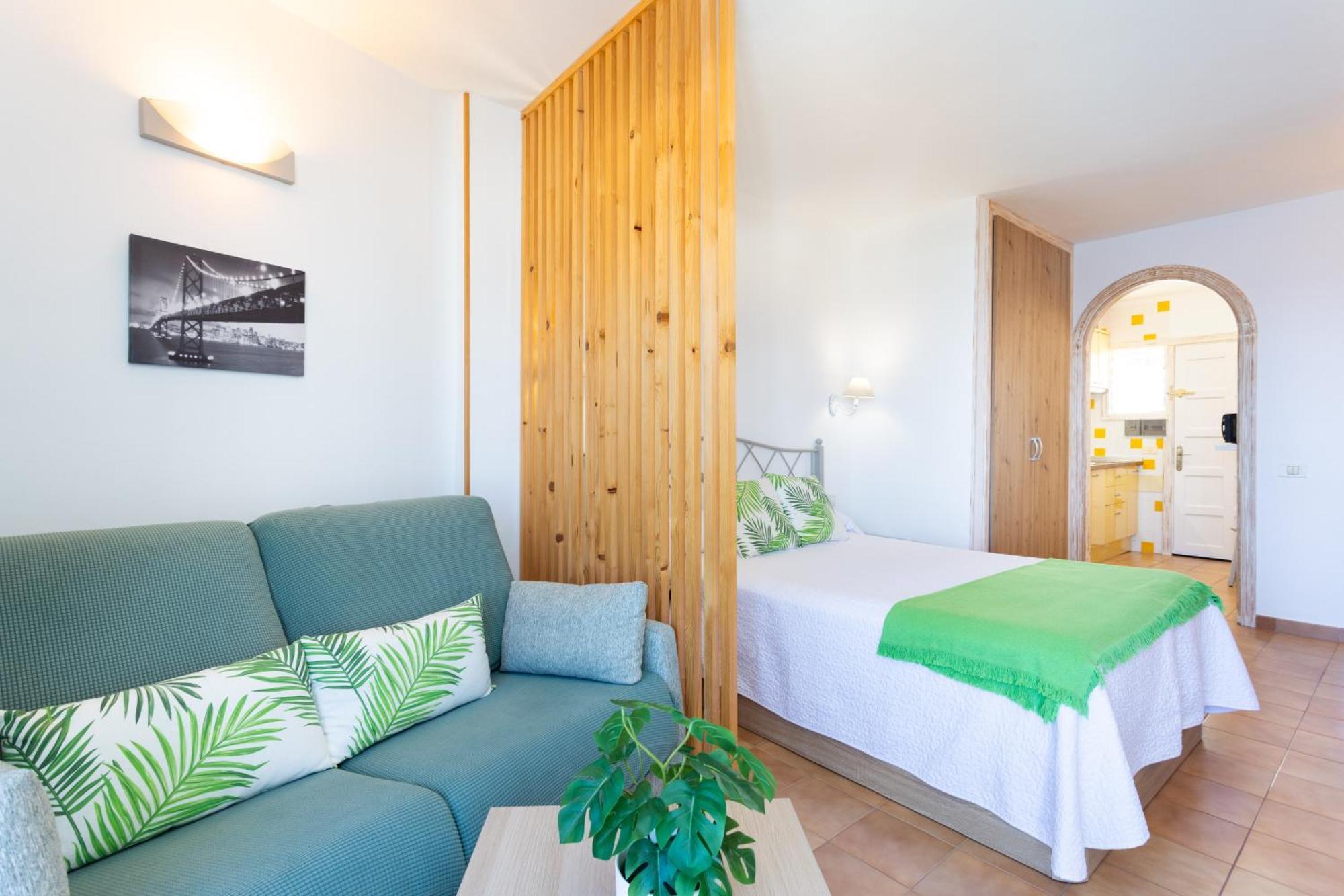 Cozy Seafront Studio With Balcony & Ocean Views San Marcos  Esterno foto