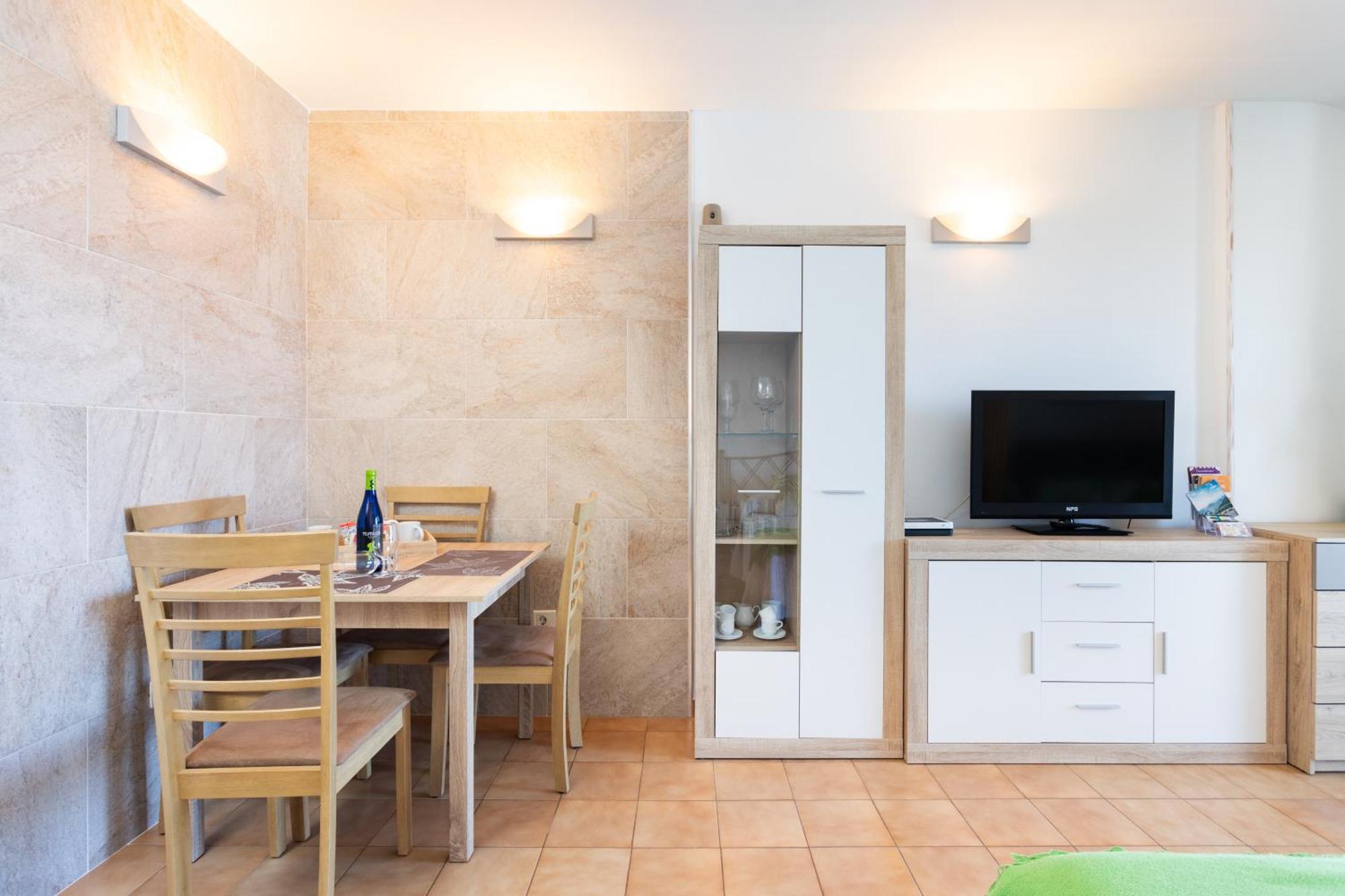 Cozy Seafront Studio With Balcony & Ocean Views San Marcos  Esterno foto